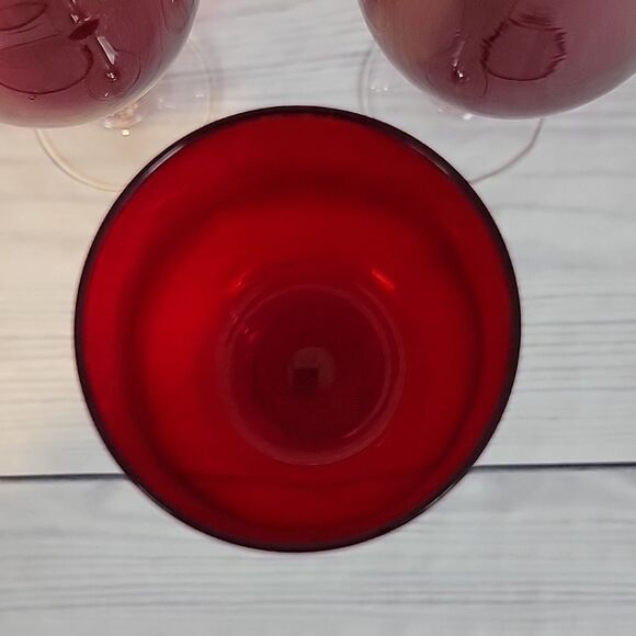 Colony Saturn Red water goblet 7 1/4" clear twisted stems 10 pieces - Picture 4 of 9